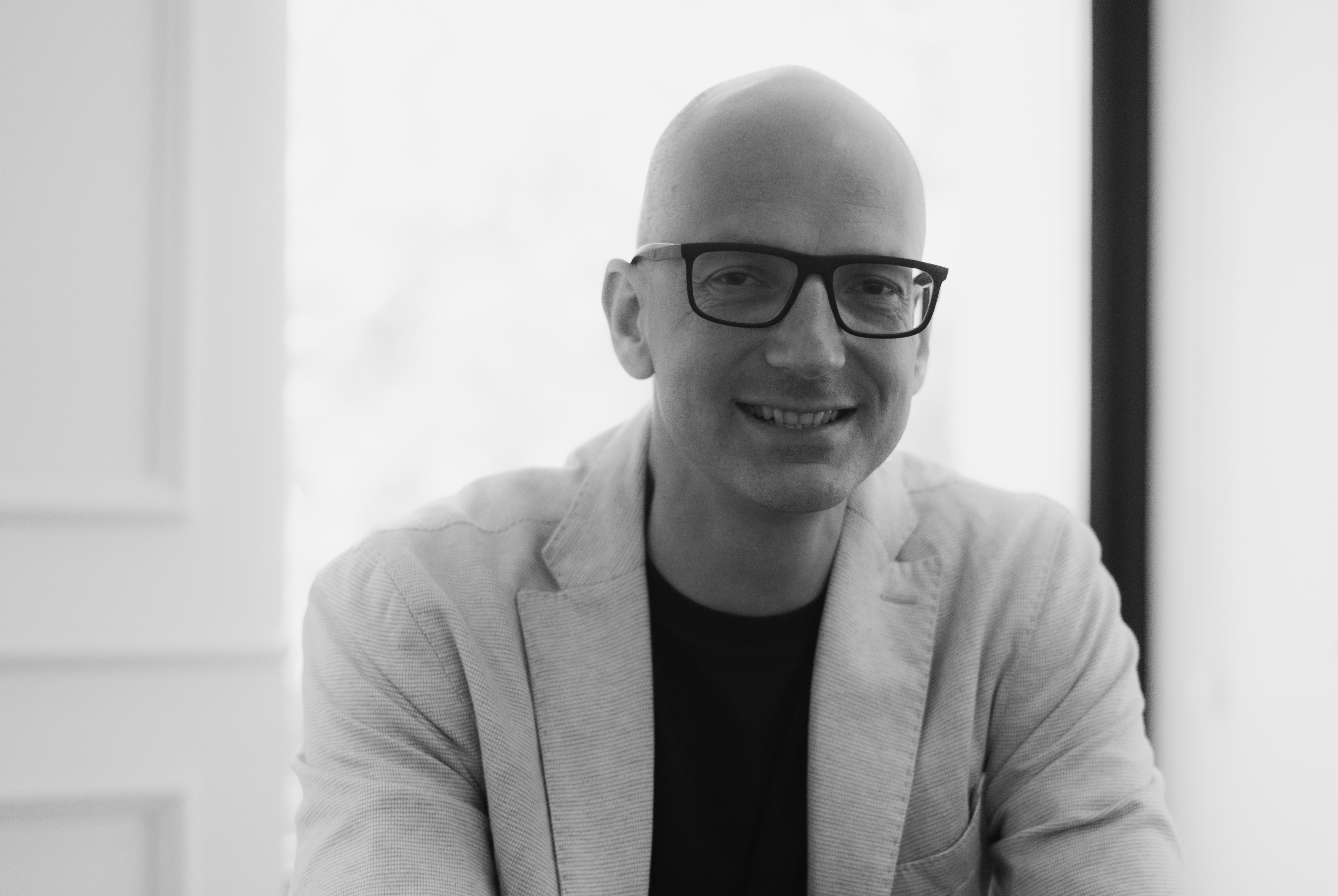 CEO e fundador do Grupo Joom critica burocracia e lentidão dos processos de residência em Portugal mas não se arrepende de investir em Portugal