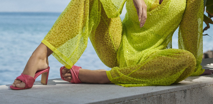 Seaside lança nova campanha e oferece uns sapatos a quem comprar 2 pares. Veja os modelos disponíveis