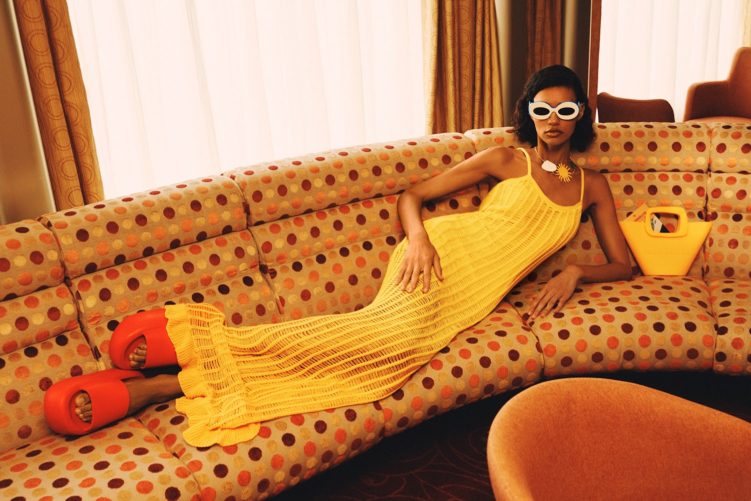 Já nos imaginamos no verão graças a esta coleção da Mango x SimonMiller. Espreite as peças desde 17,99€