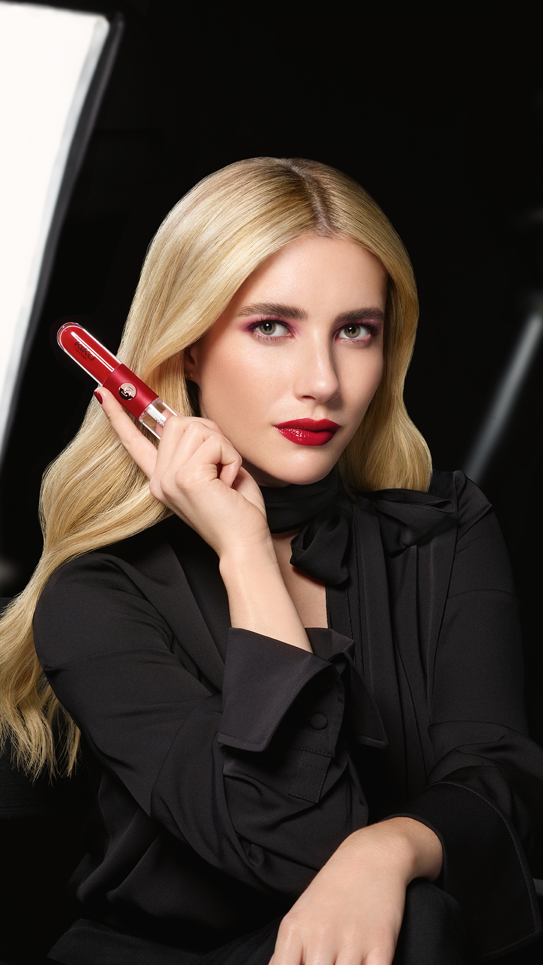 13 produtos que queremos já da nova coleção de Emma Roberts com a Kiko Milano (que não tem só maquilhagem)