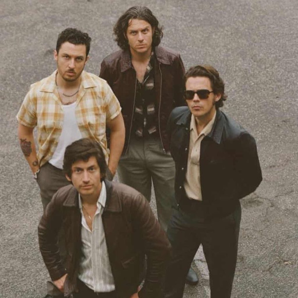 Mais um dia, mais uma confirmação. Arctic Monkeys voltam a Portugal e sobem ao palco do NOS Alive