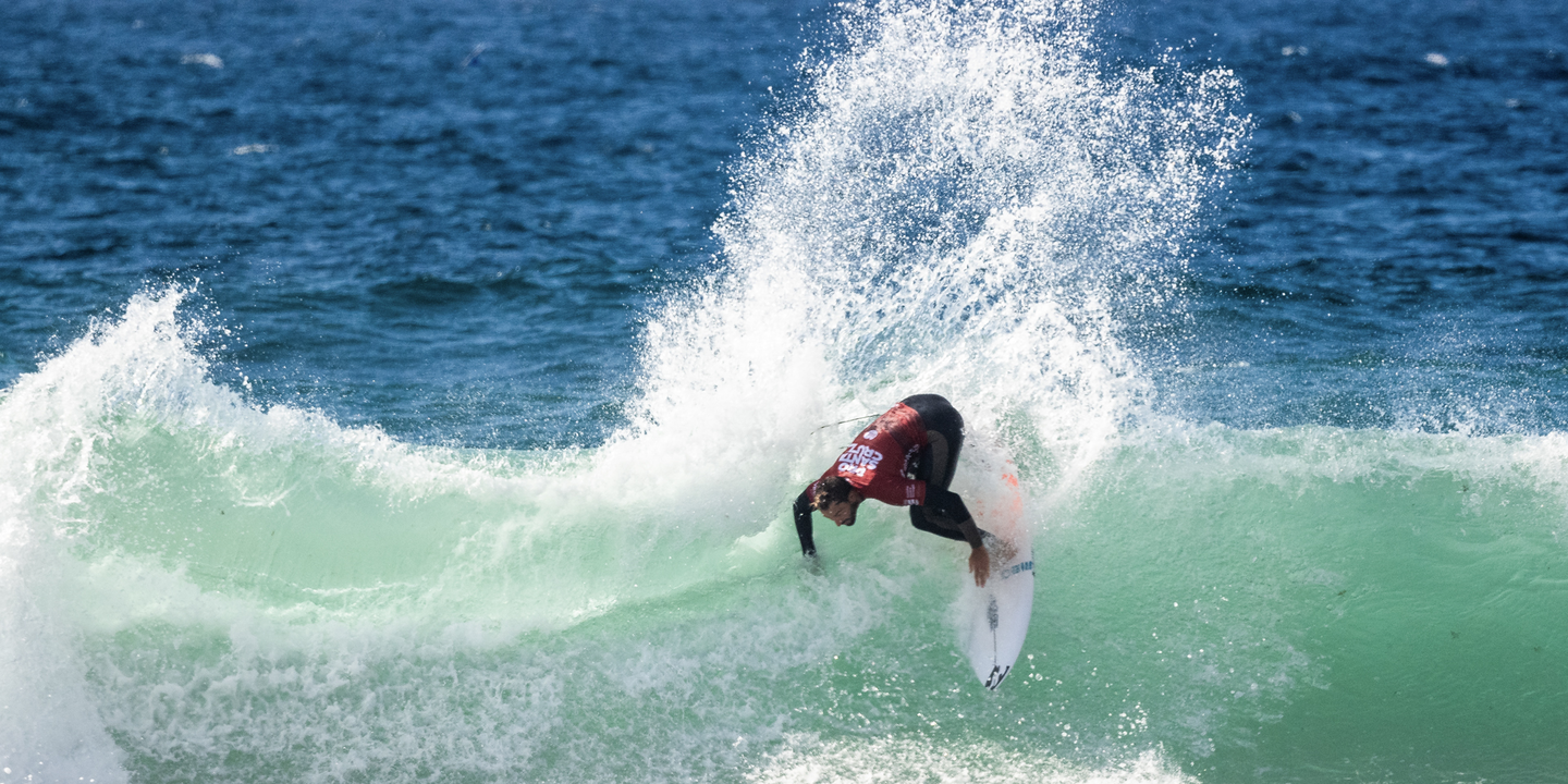 Frederico Morais e Yolanda Hopkins vão competir na prova da elite mundial do surf em Peniche