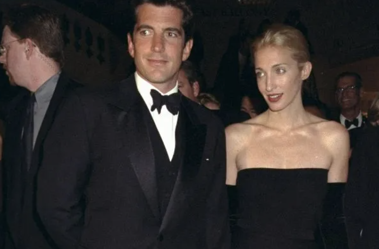 Romance trágico de JFK Jr. e Carolyn Bessette vai dar uma série – e já pode ver as primeiras imagens