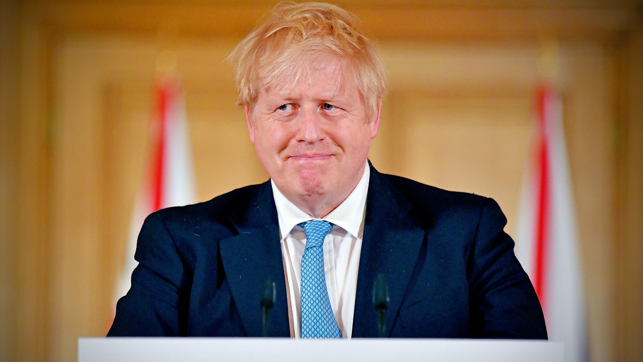 “Foi absolutamente horrível”. Homem internado na mesma unidade de Boris Johnson descreveu os dias que viveu