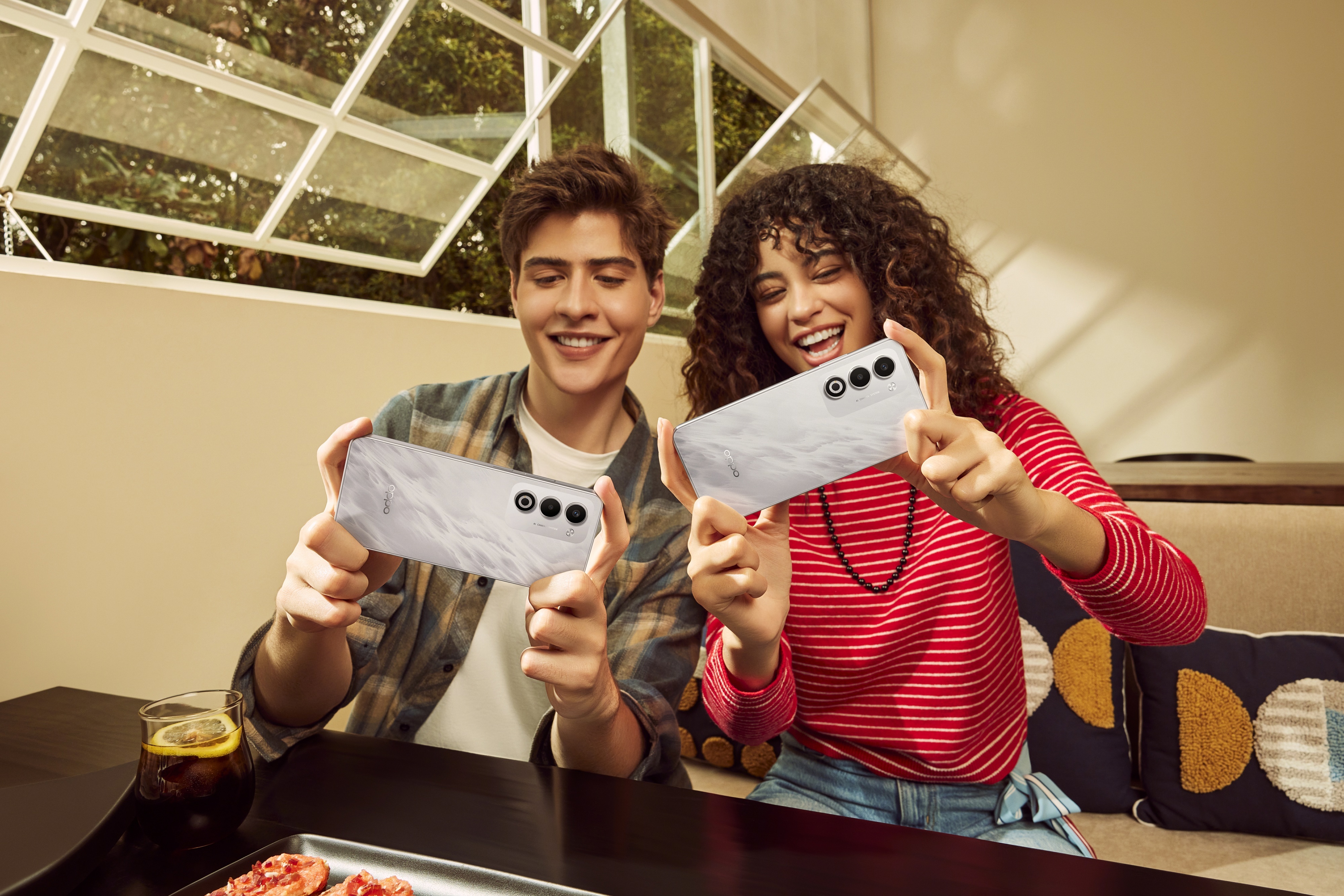 Bateria duradoura e mais resistência: Série A5 da Oppo tem novos modelos abaixo dos 200 euros