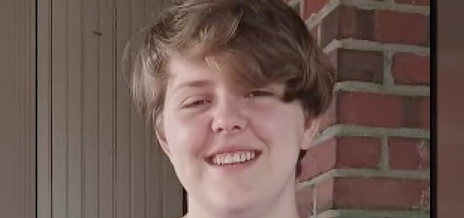 Apaixonou-se por um homem online, marcaram encontro e nunca mais foi visto. Foi encontrado morto dias depois