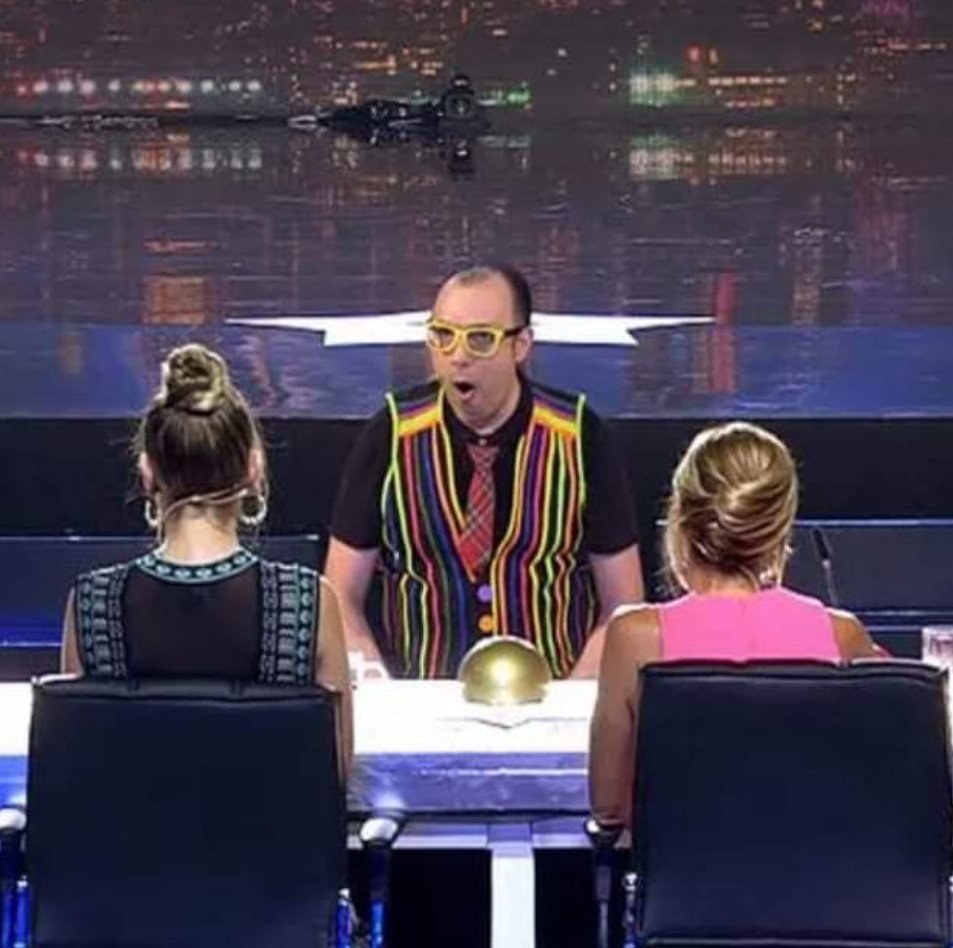 Concorrente do “Got Talent” morre em plena atuação. Mágico sofreu ataque cardíaco