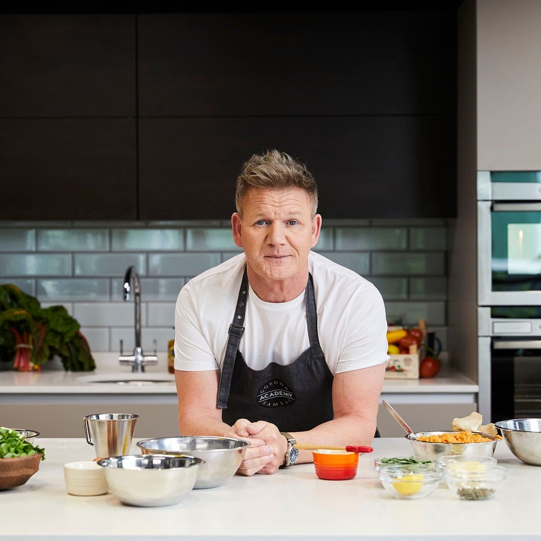 Gordon Ramsay tem uma escola de culinária para toda a gente (e há aulas por menos de 40€)