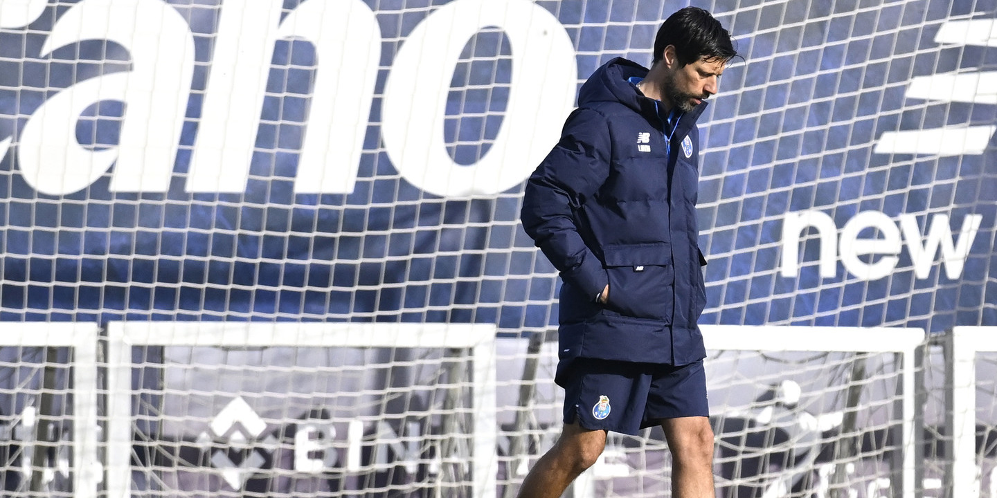 Vitor Bruno já não é treinador do FC Porto