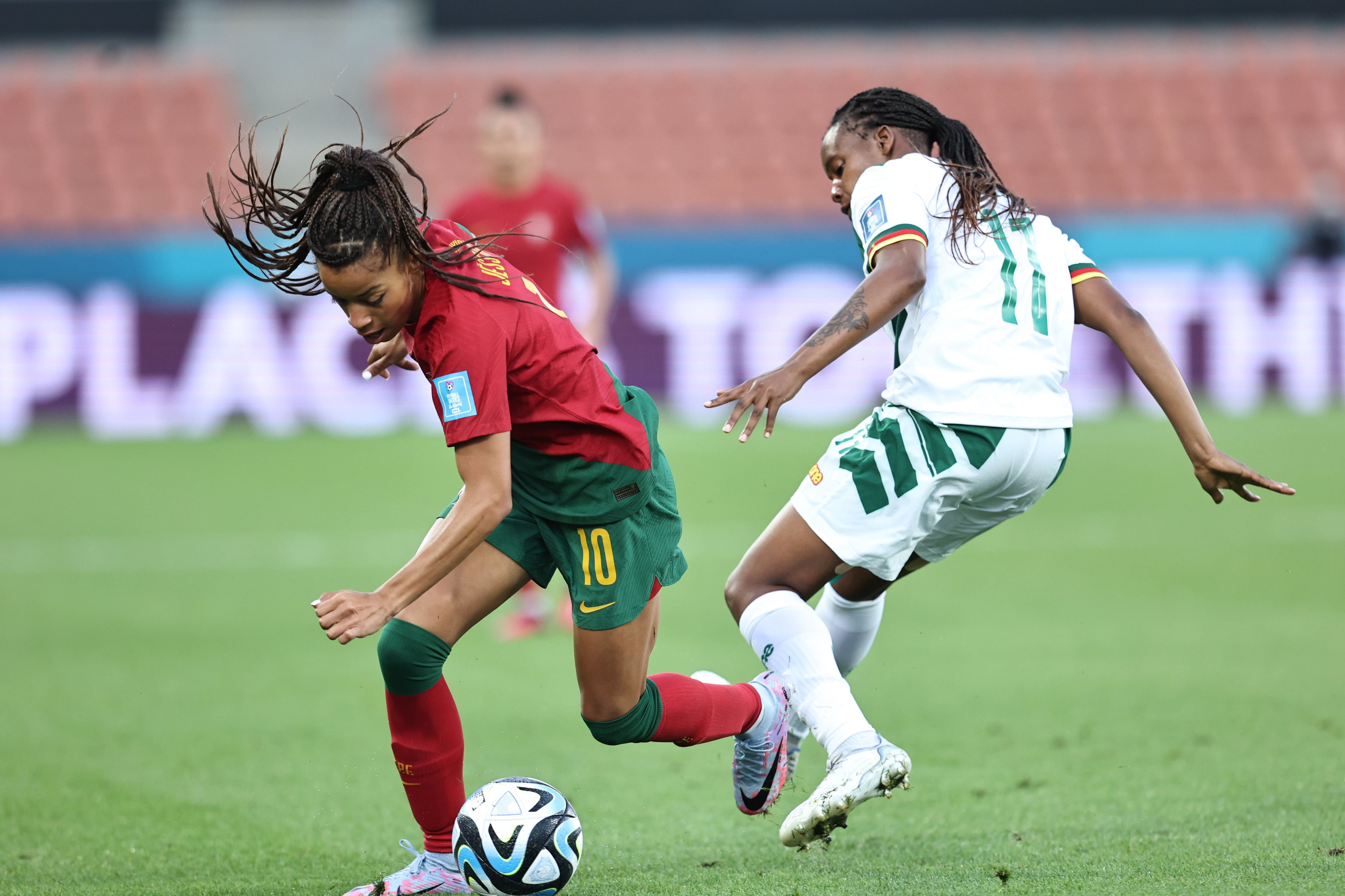 Seleção feminina faz história ao apurar-se para o Euro2017 - Seleção  Nacional Feminino - SAPO Desporto