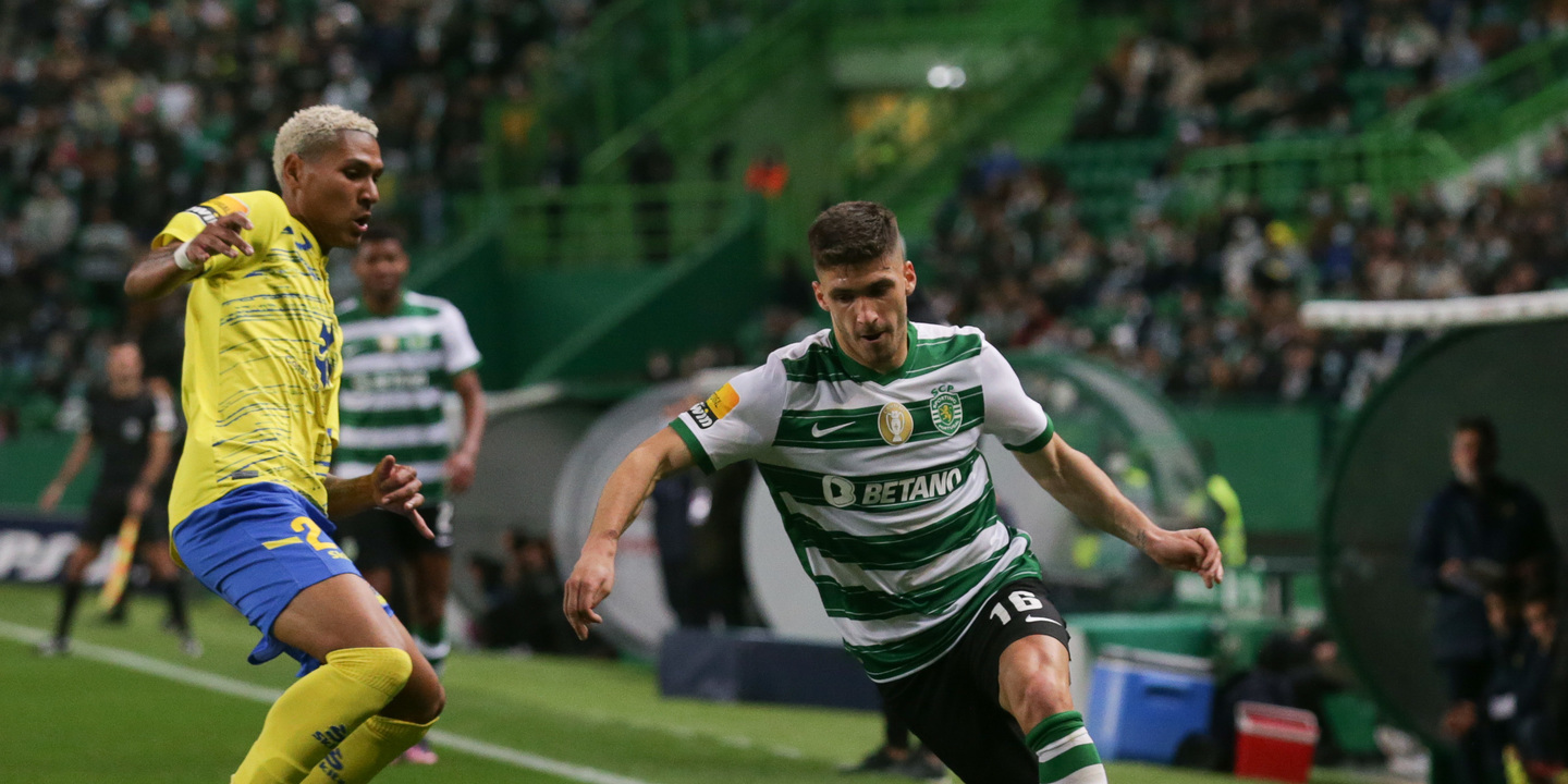 Rúben Vinagre deixa Sporting e assina com os polacos do Legia Varsóvia