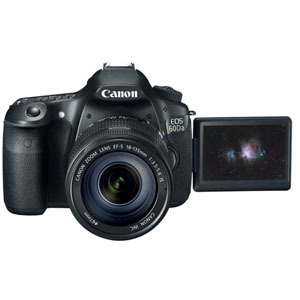 Orlando Bloom tatua nome do filho com um erro — entretanto já corrigido