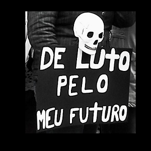 Paul French sobre a Coreia do Norte: “Basta um míssil atingir o solo para estarmos fodidos”
