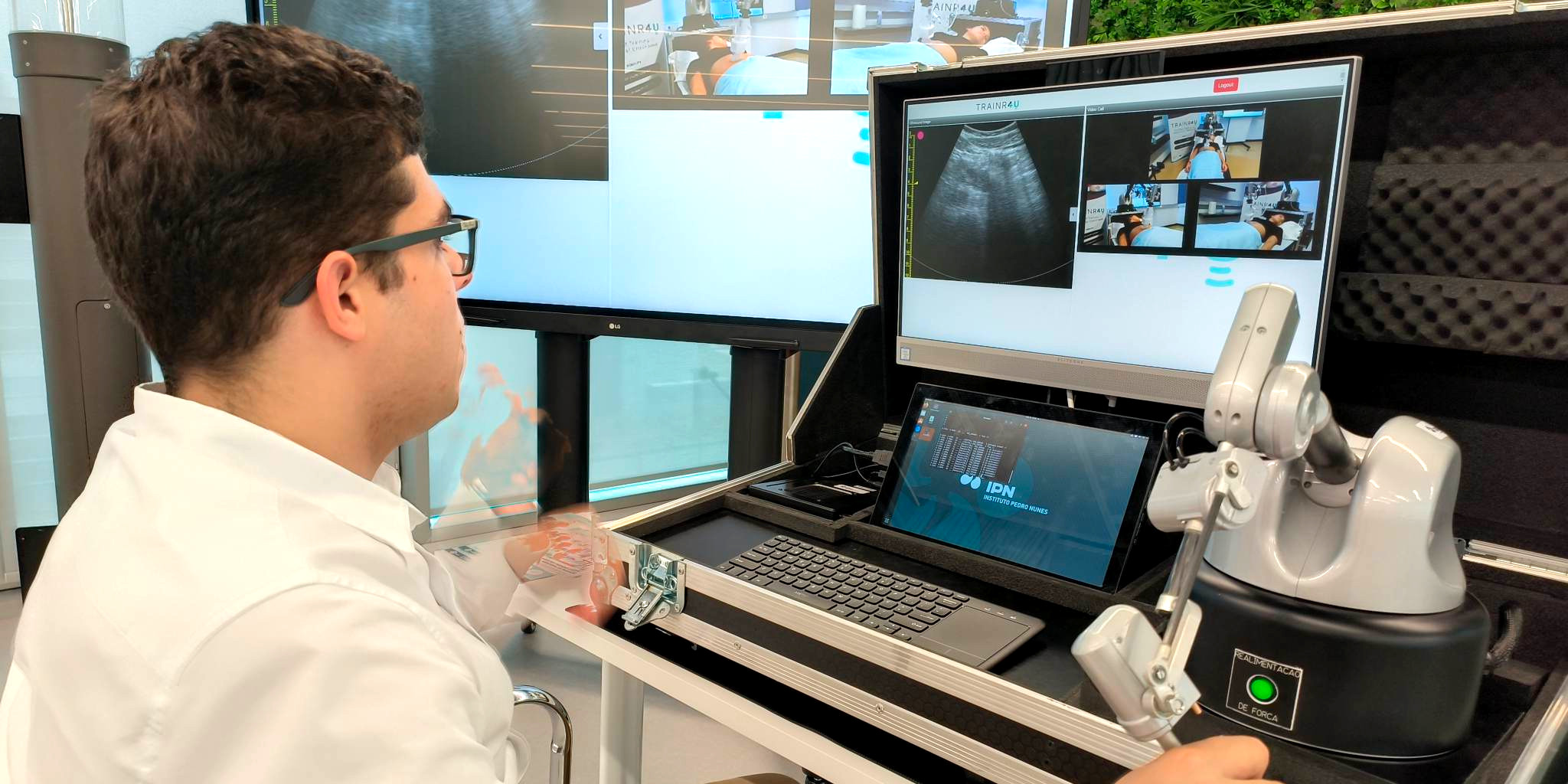 Como a tecnologia pode resolver a falta de médicos e técnicos de saúde nos centros clínicos e hospitais