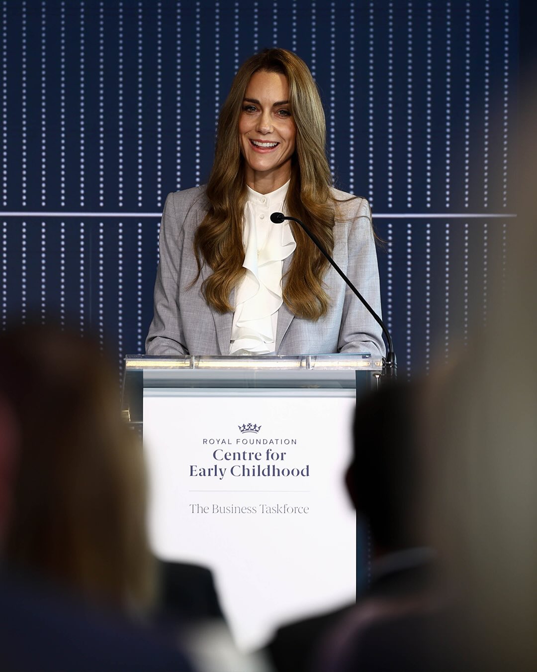 O modelo de jeans predileto de Kate Middleton é tendência. Saiba qual é (e veja 12 opções)