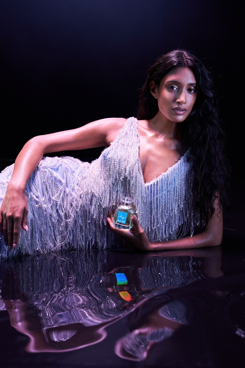 Esta marca portuguesa é conhecida pelas calças de ganga, mas acaba de lançar um perfume