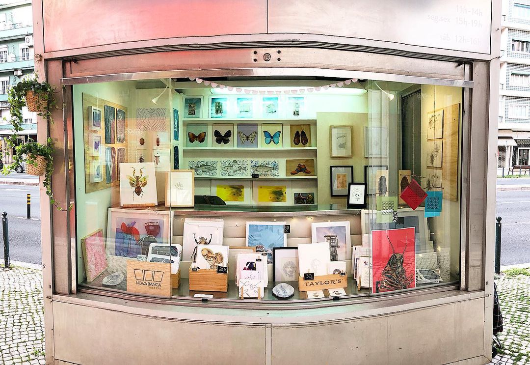 Nova Banca Galeria. A arte tomou conta de um quiosque da Avenida de Roma