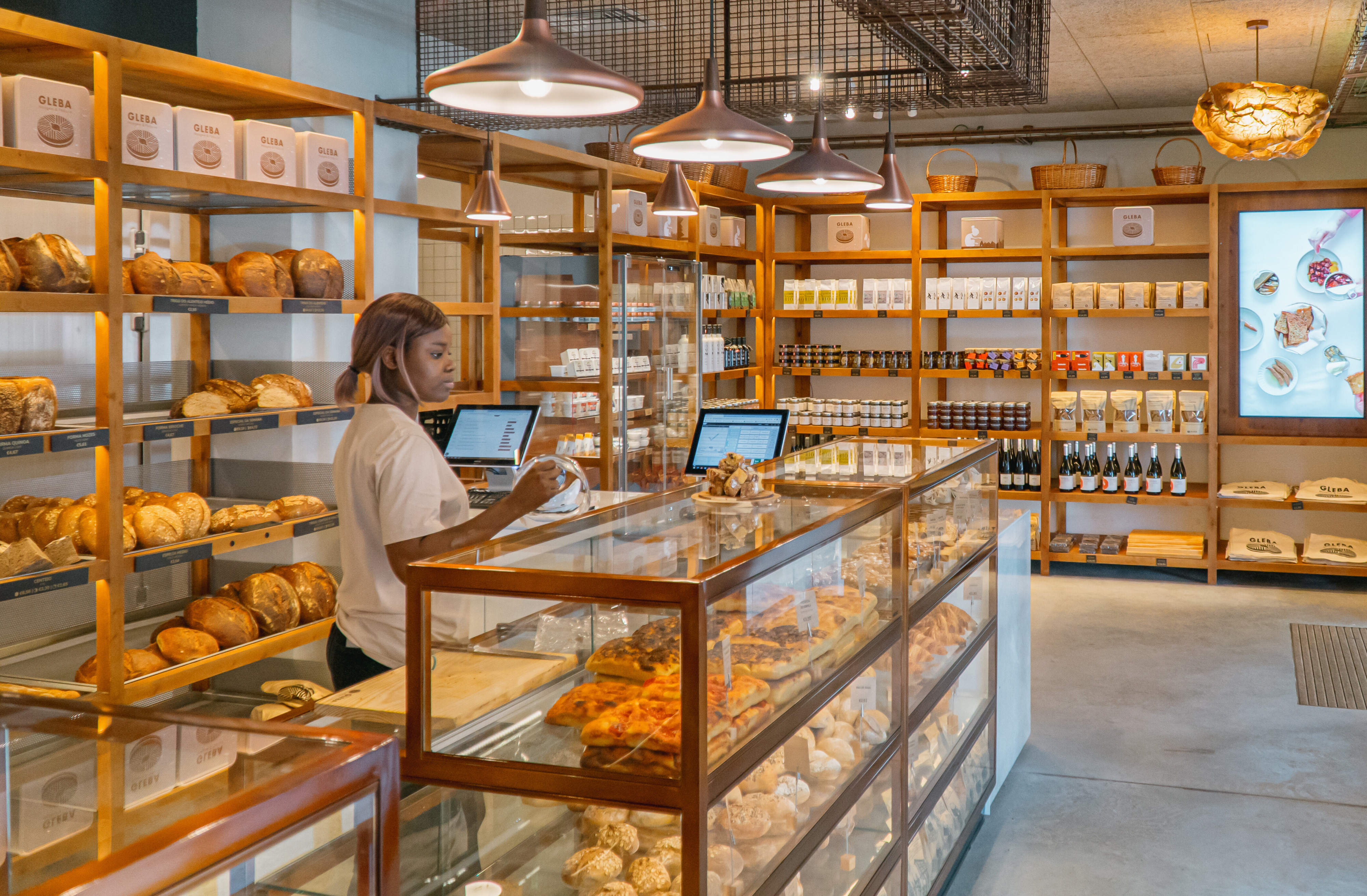 Pão artesanal da Gleba chega à margem sul e ao maior shopping de Lisboa. Veja onde abriram as novas padarias
