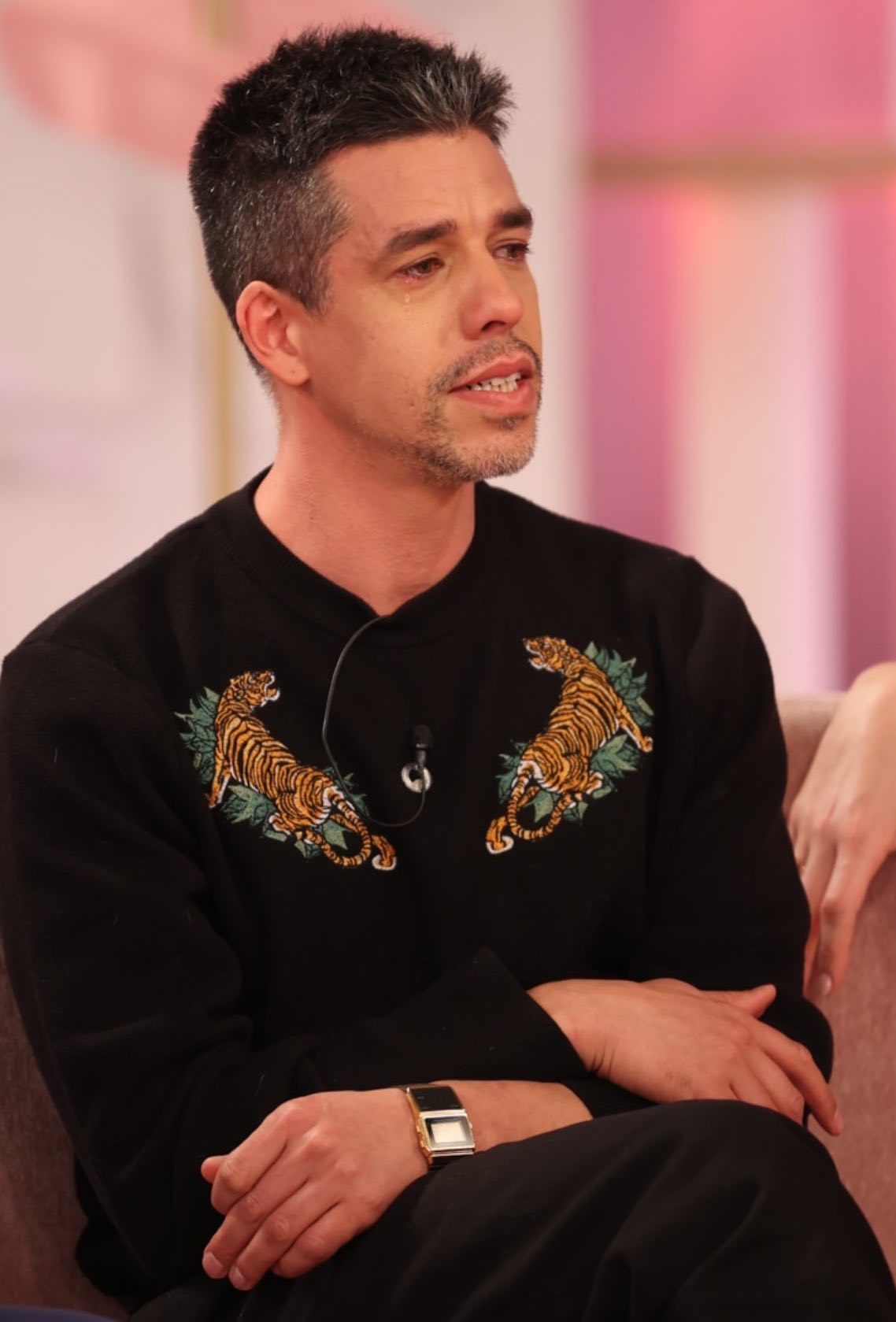 Cifrão chora ao recordar Angélico Vieira. “Somos e vamos ser sempre os quatro”