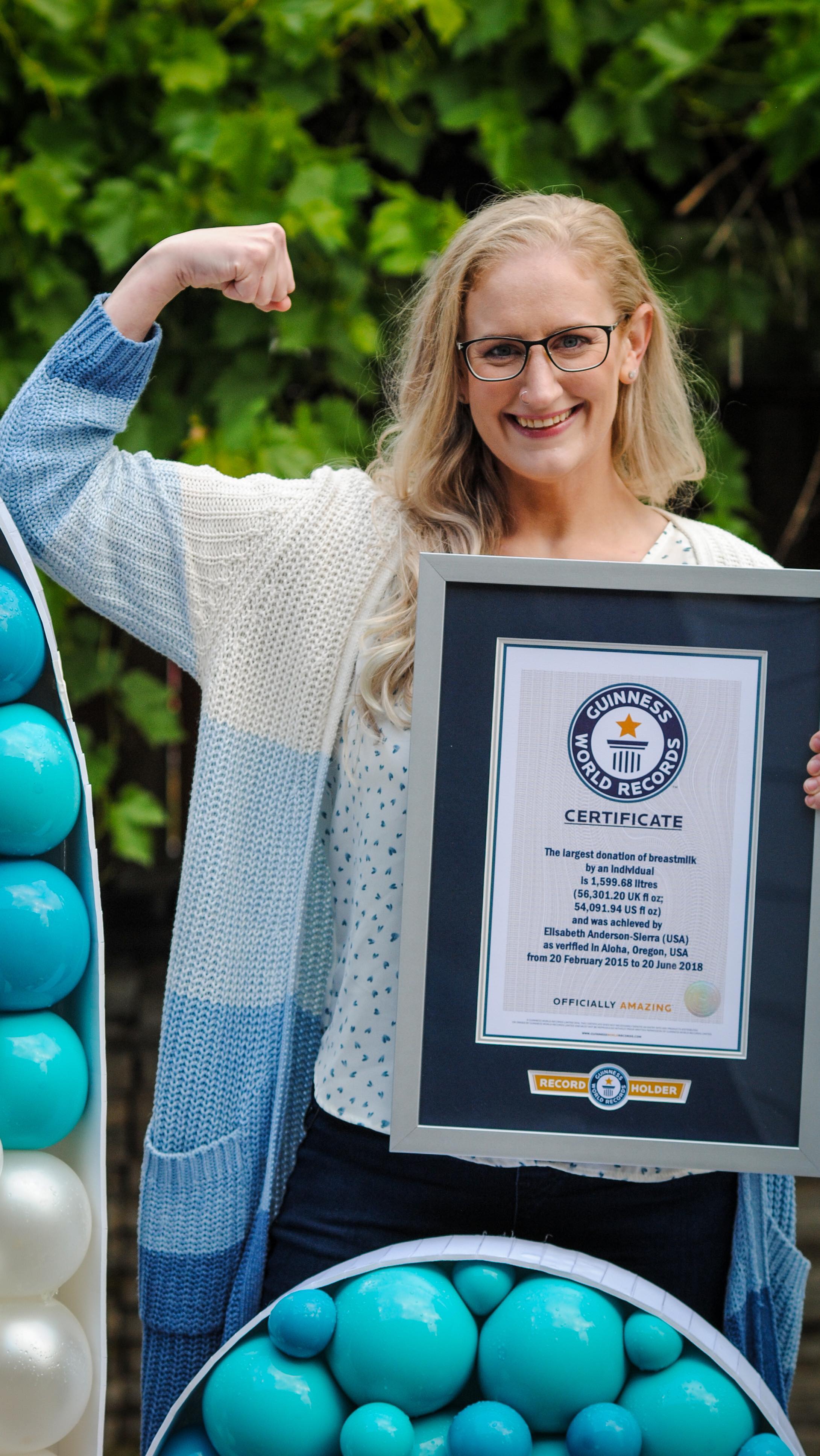 Esta mulher detém o recorde Mundial do Guinness para a maior doação de leite materno