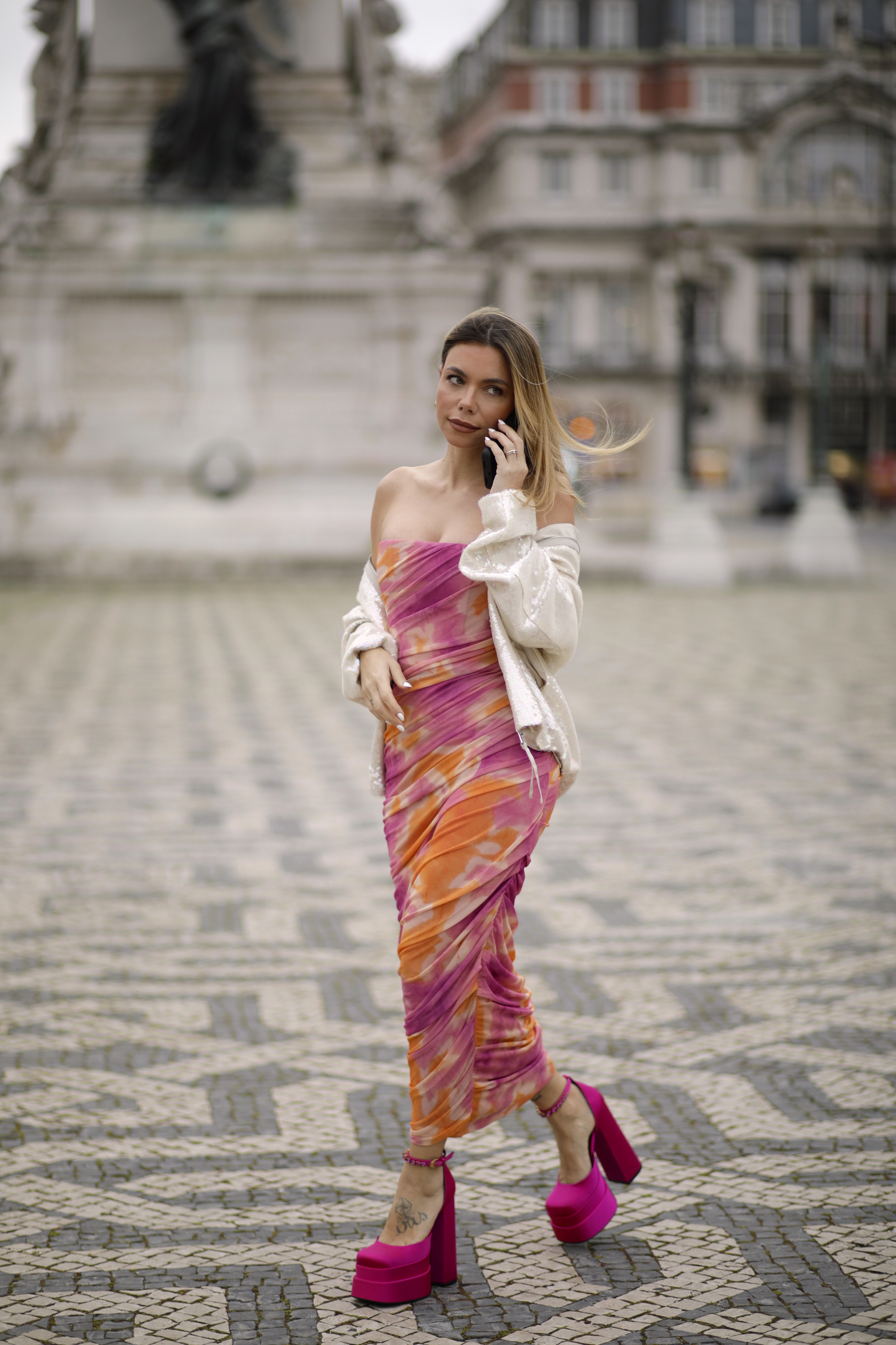 Mel Jordão tem uma nova rotina saudável. É assim que garante uma pele firme (e livre de casca de laranja)