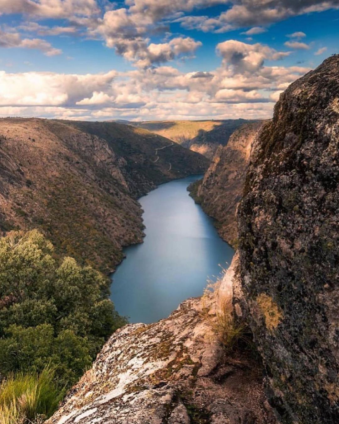 Vai querer visitar o Parque Natural das Arribas do Douro este verão. Veja as imagens e entenda porquê