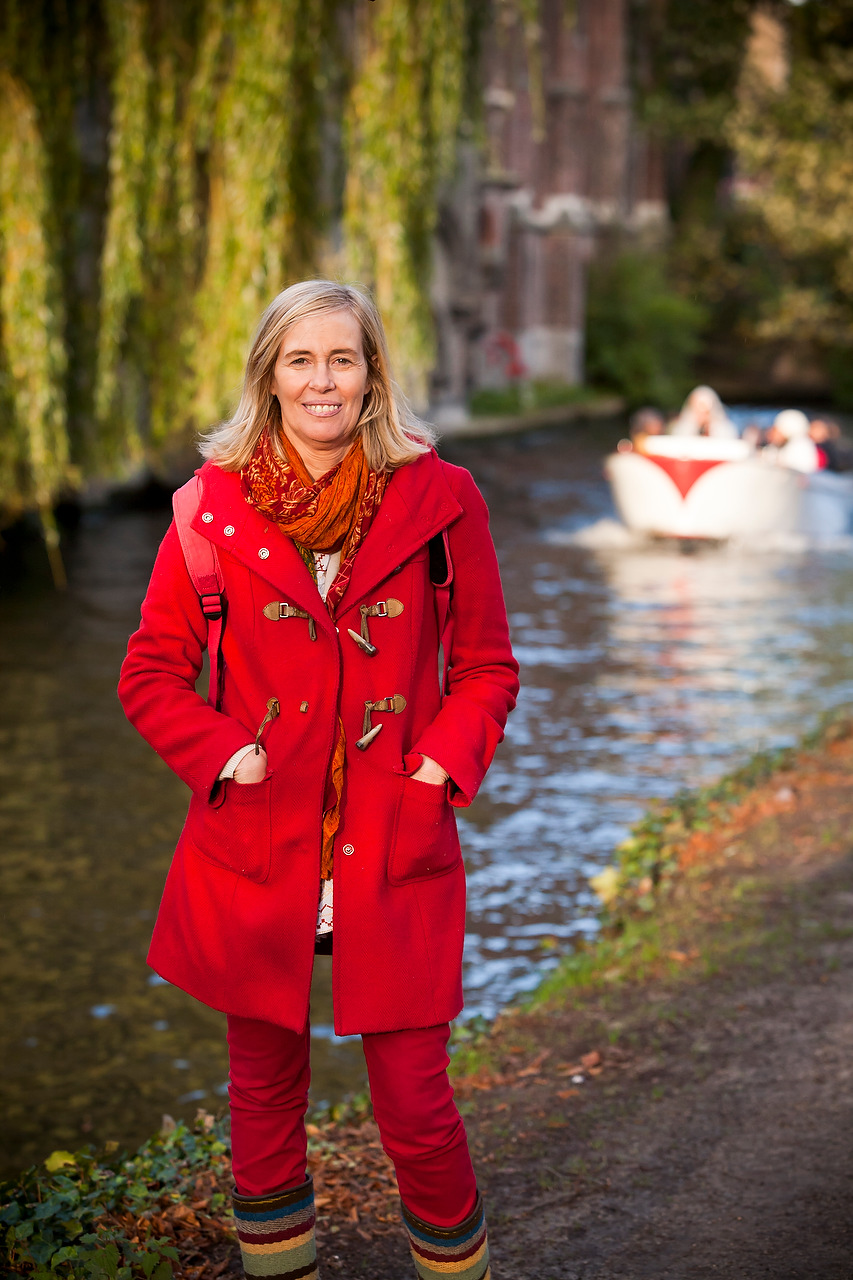 Livro. Canecas personalizadas e outras 4 atividades para avós e netos