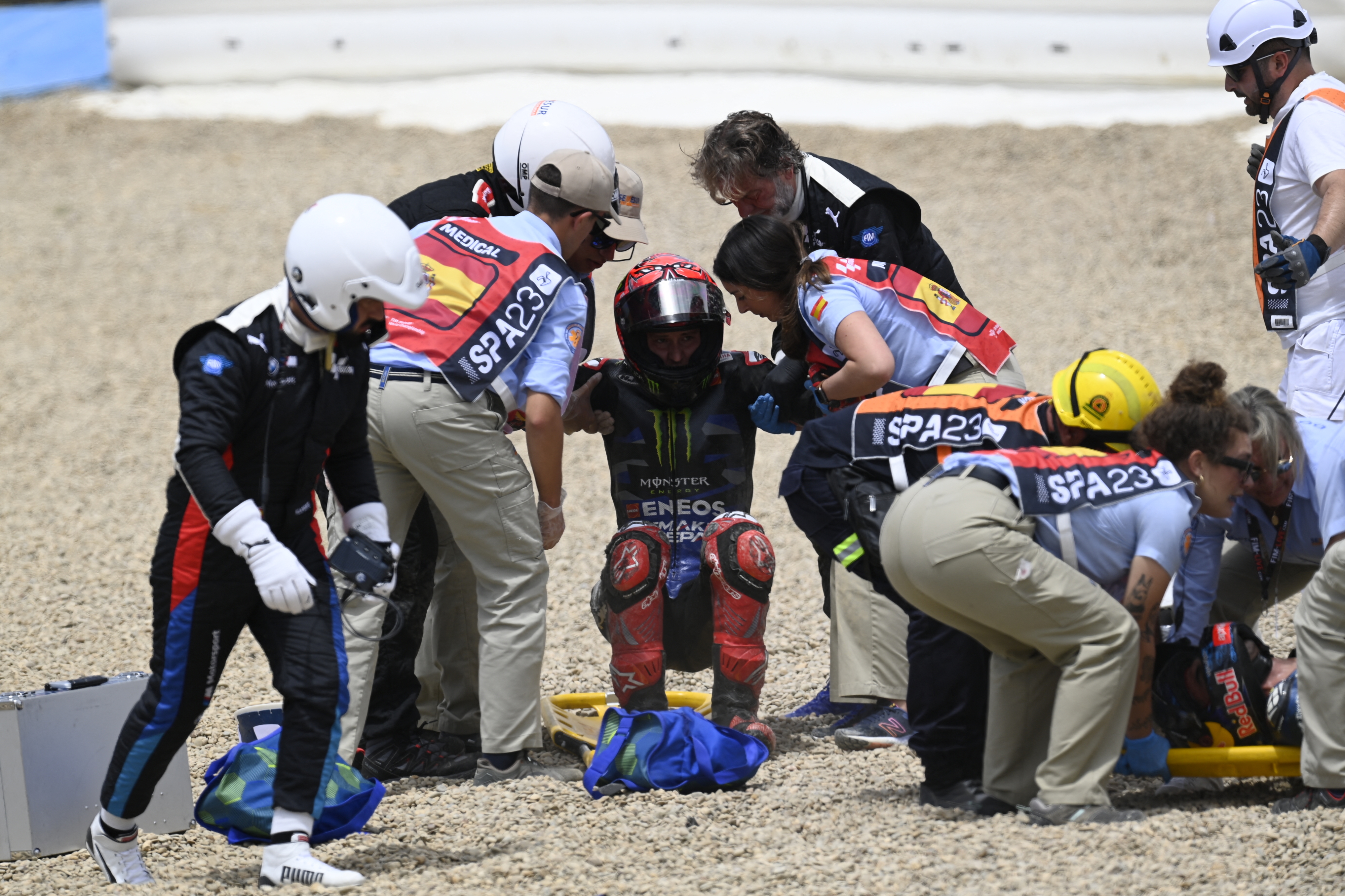 Moto GP: Miguel Oliveira abandona corrida depois de ser abalroado por  Quartararo - SIC Notícias