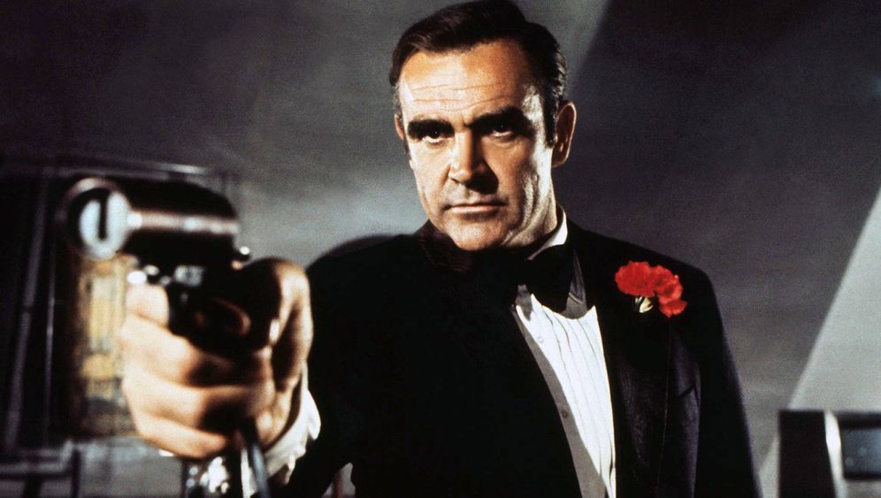 De “007” a “Os Intocáveis”, Sean Connery em 12 imagens