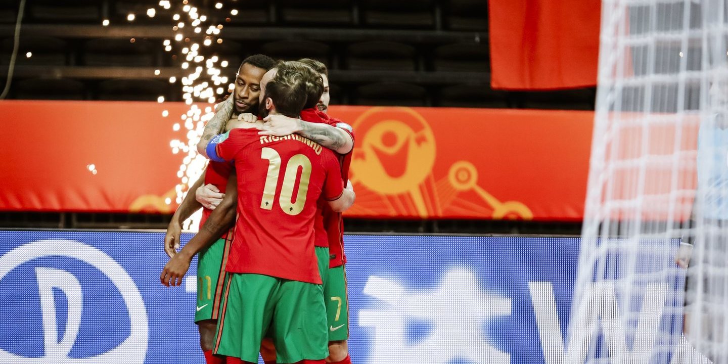 Futsal. Ricardinho é o melhor jogador do mundo pela sexta vez - Desporto -  SAPO 24