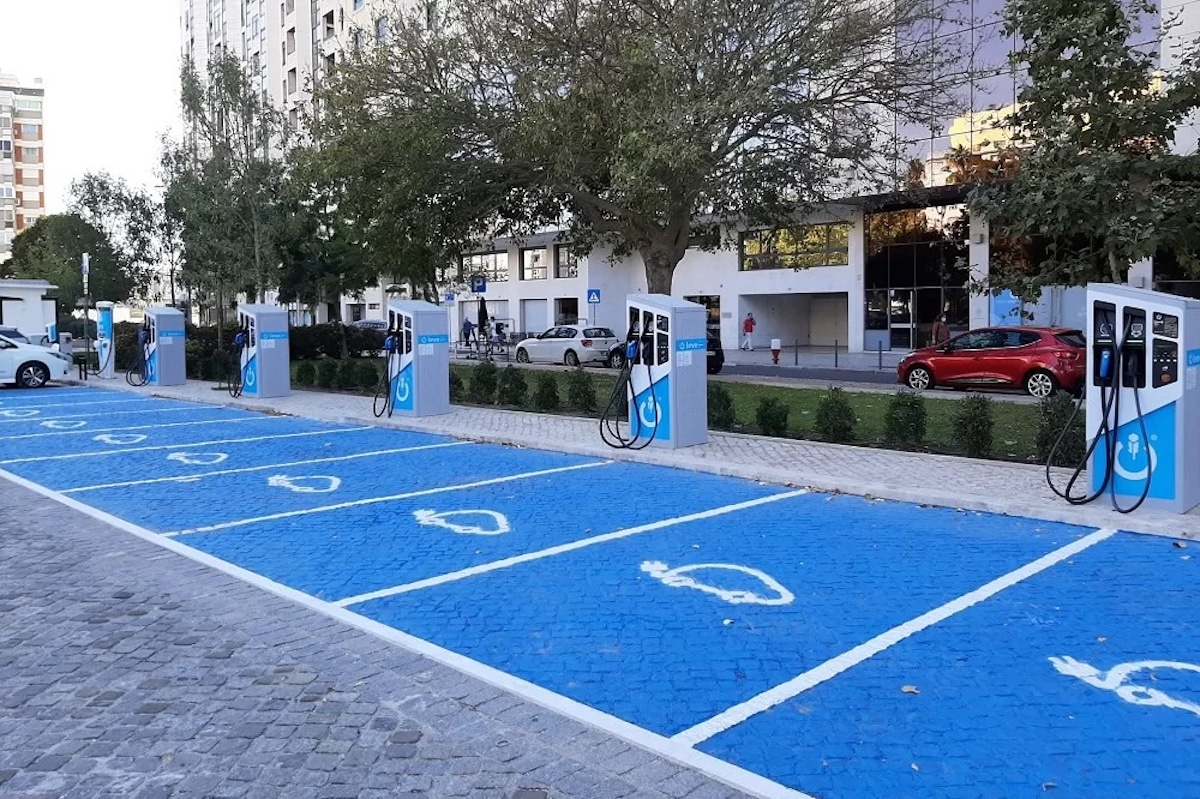 Governo avança com novo regime da Mobilidade Elétrica. O que vai mudar para quem tem um automóvel elétrico?