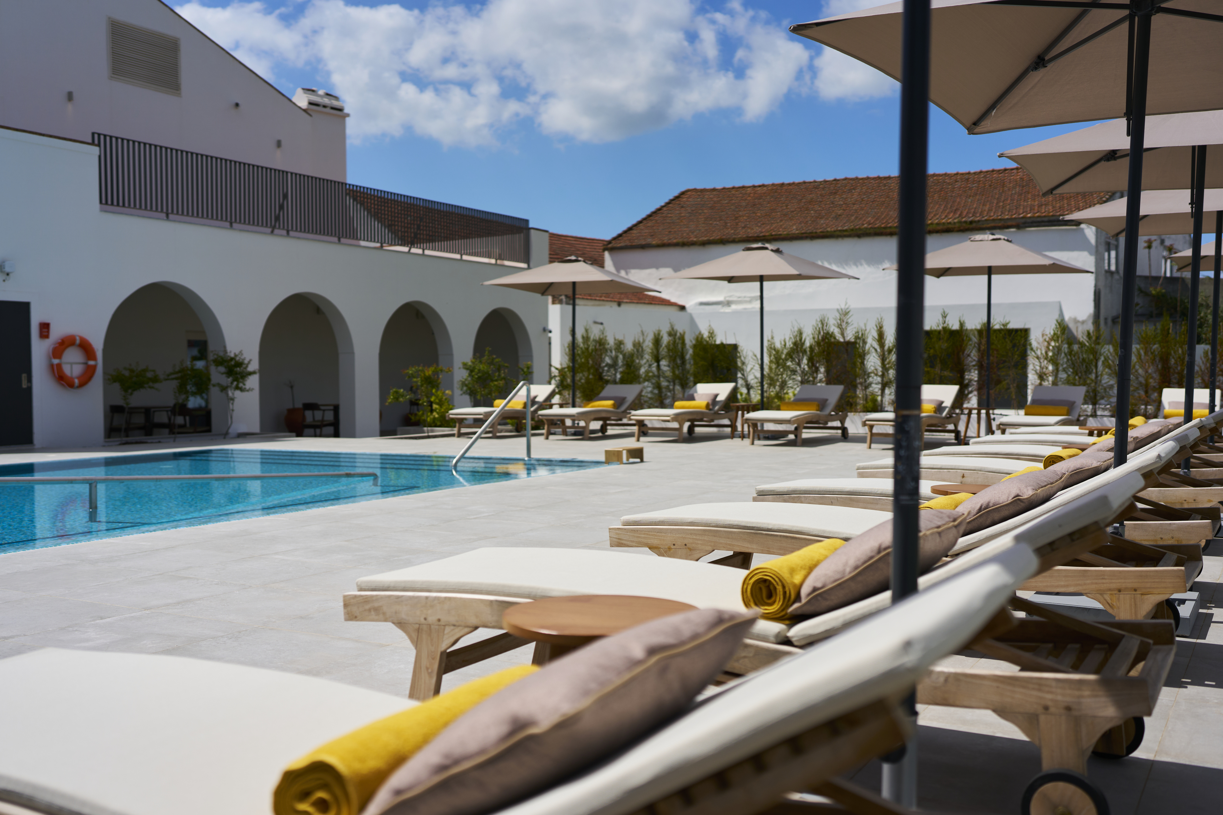 Forno da Telha. Este novo restaurante no Alentejo tem pratos típicos, esplanada e até uma piscina