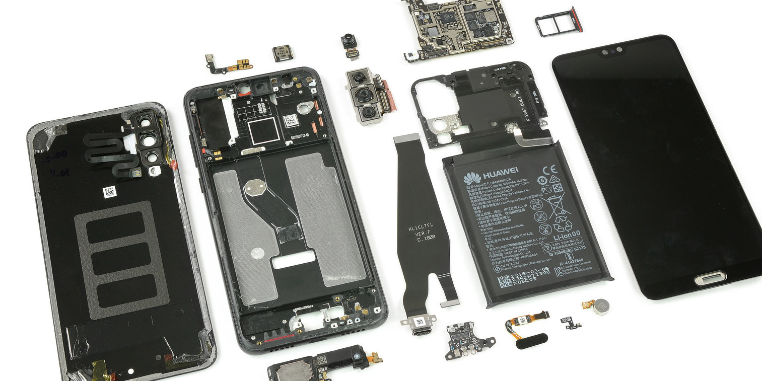 “A Máscara”. A Árvore e o Camaleão são as revelações da noite (mas esse já todos sabiam)