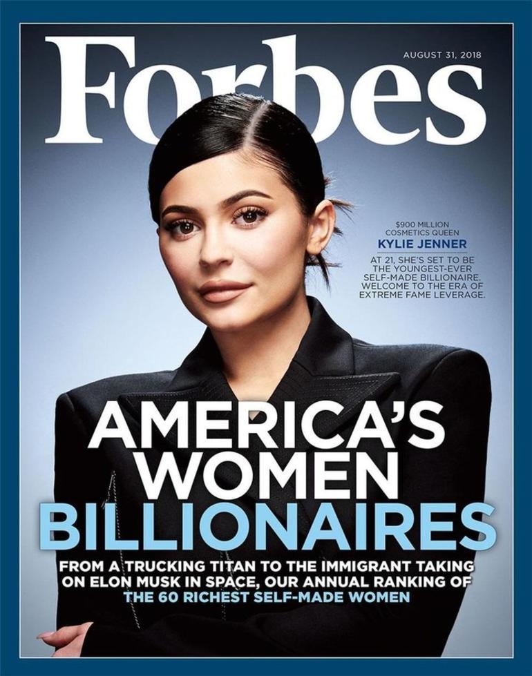 Kylie Jenner, a mulher que lançou um batom para fazer lábios volumosos, é a nova bilionária da Forbes