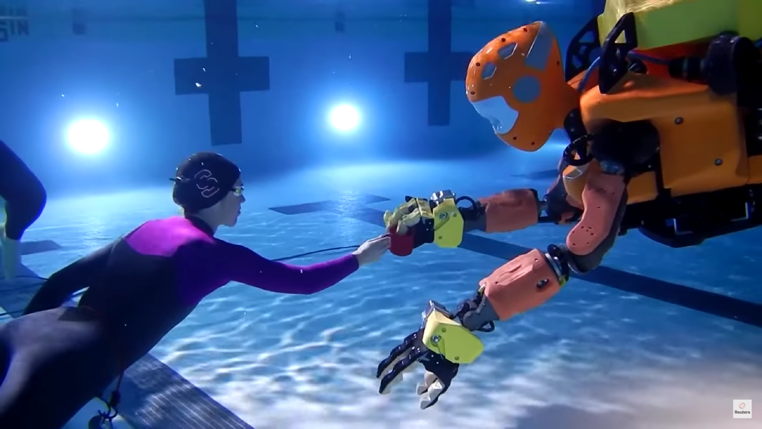 OceanOneK é um robot mergulhador para explorar as profundezas do oceano com um toque “humano”