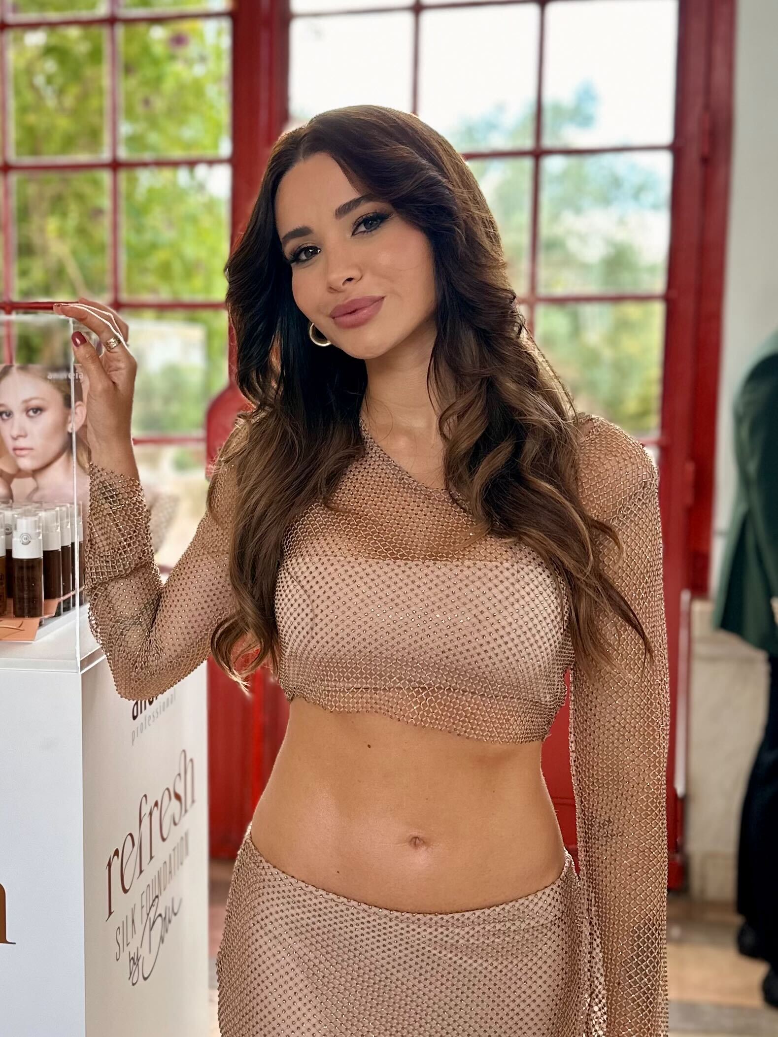 Casada há dois meses, Bruna Gomes revela preparativos para cerimónia religiosa. “Acredito fielmente no destino”