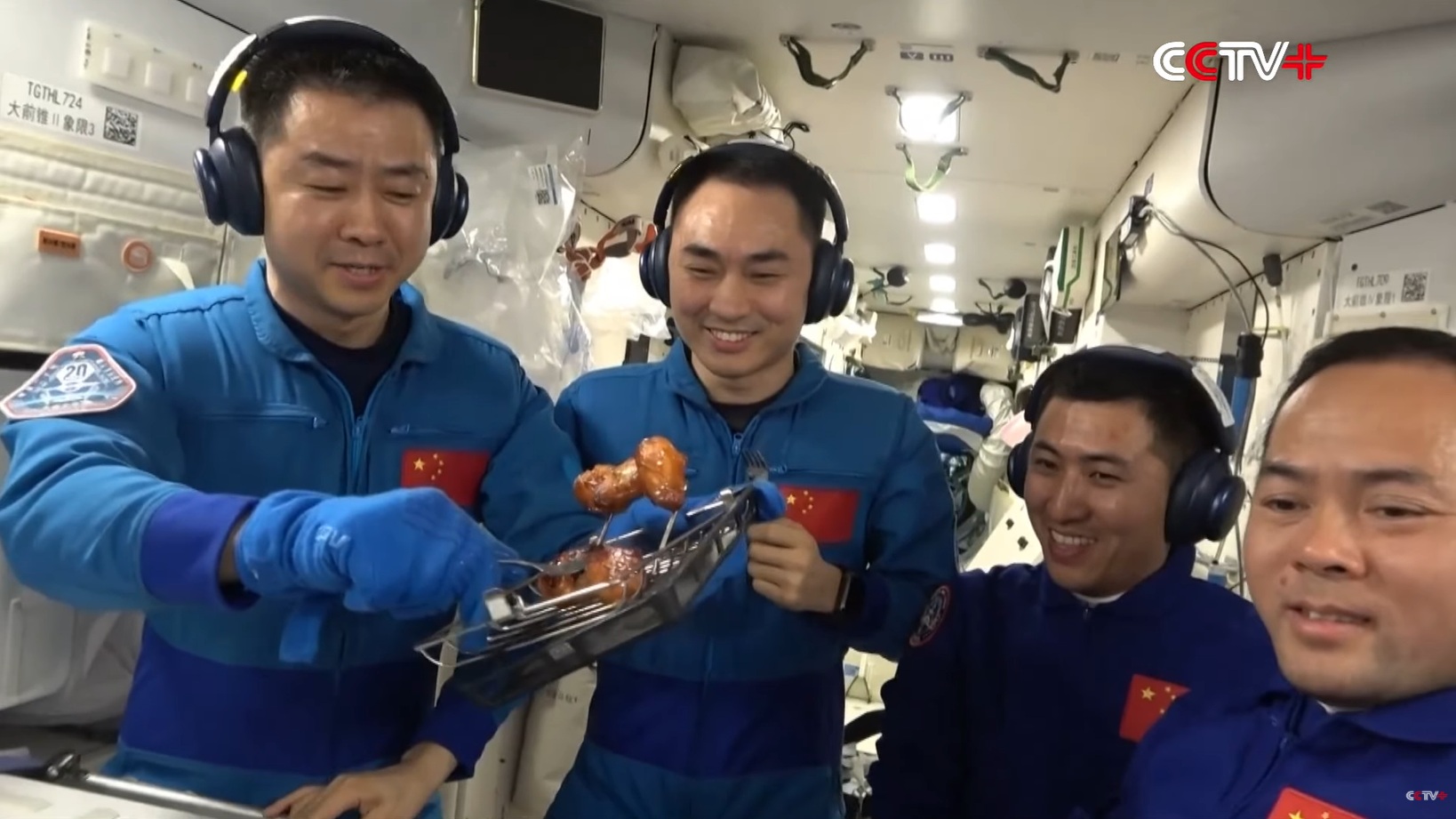 Chicken Wings em órbita? China testa com sucesso o primeiro forno a bordo da sua Estação Espacial