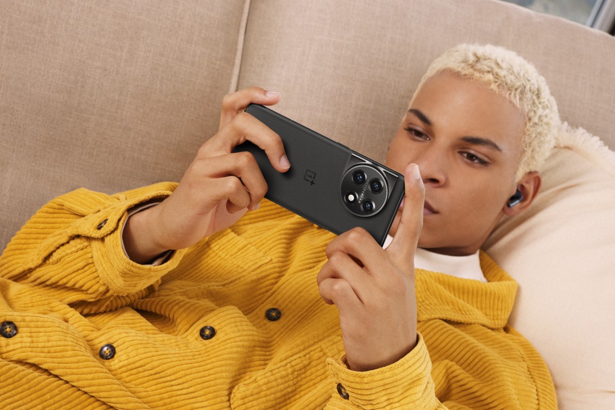 Qual é o smartphone mais poderoso de fevereiro? Samsung Galaxy S23 Ultra estreia-se na lista