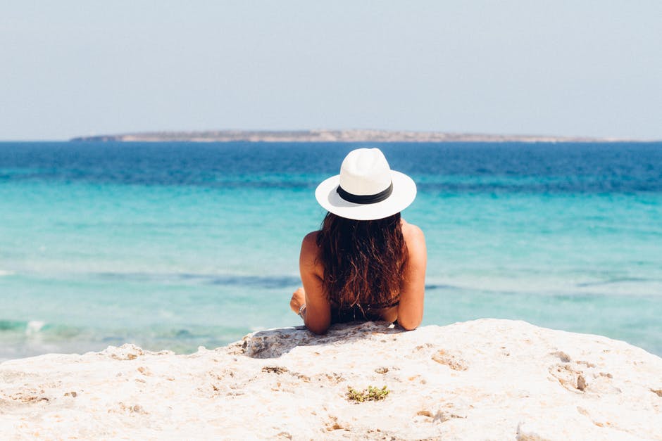 13 chapéus para combater a vaga de calor