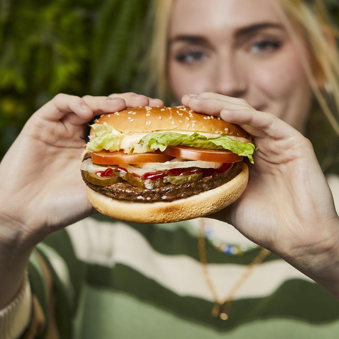 Esqueça a sandes veggie sem sabor nenhum. Burger King passa a ter opções vegetarianas em toda a carta
