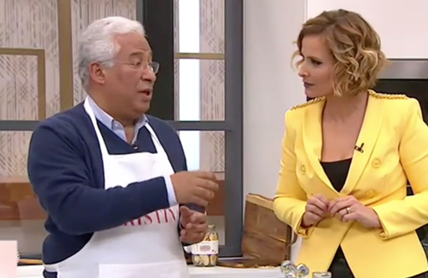 As reguadas, os pais divorciados e a cataplana. Como foi a ida de António Costa à casa de Cristina Ferreira