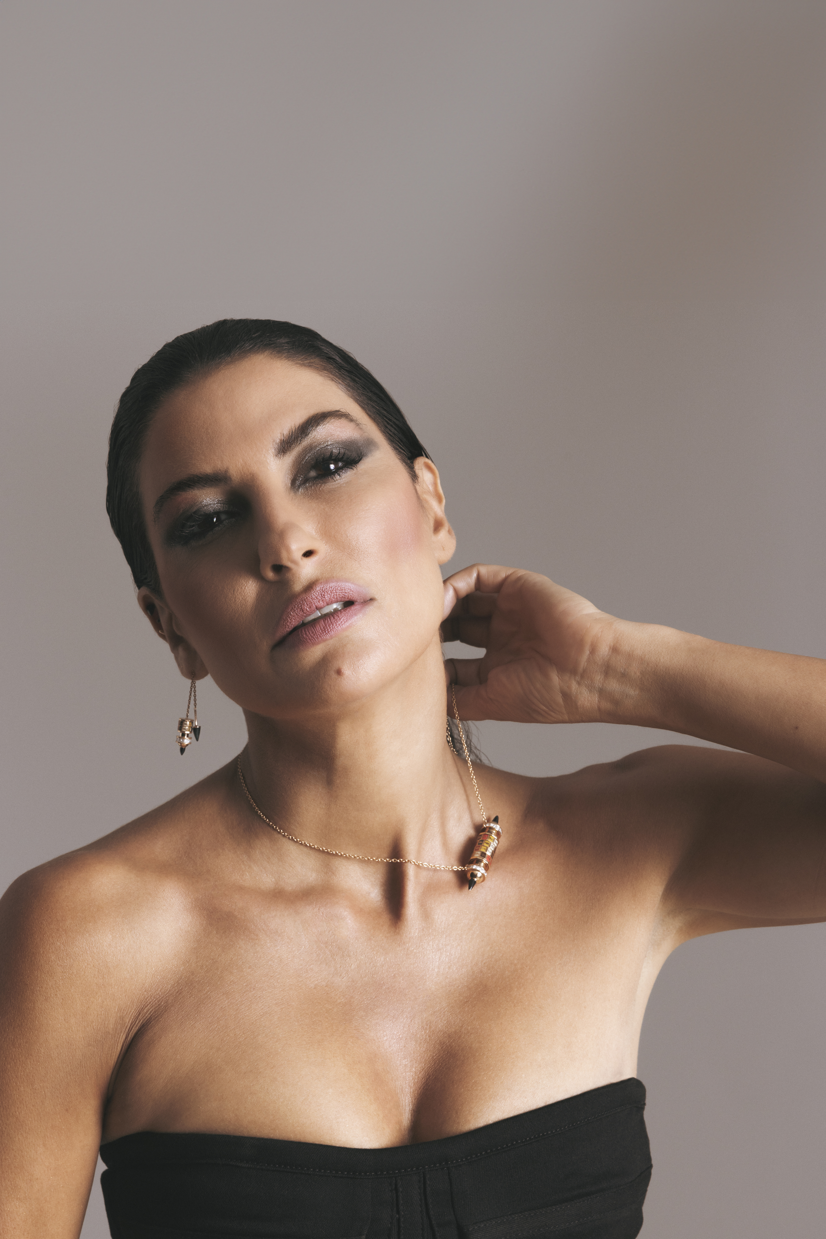 Raquel Prates lança coleção com marca de alta joalharia. Espreite as peças luxuosas (e arrojadas)