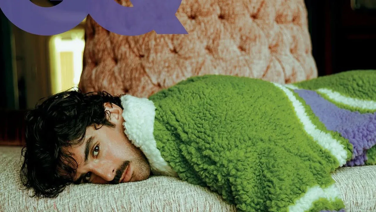 Trincão é capa da “GQ” (e está mais hot que nunca). 15 fotos do avançado do Sporting sem equipamento