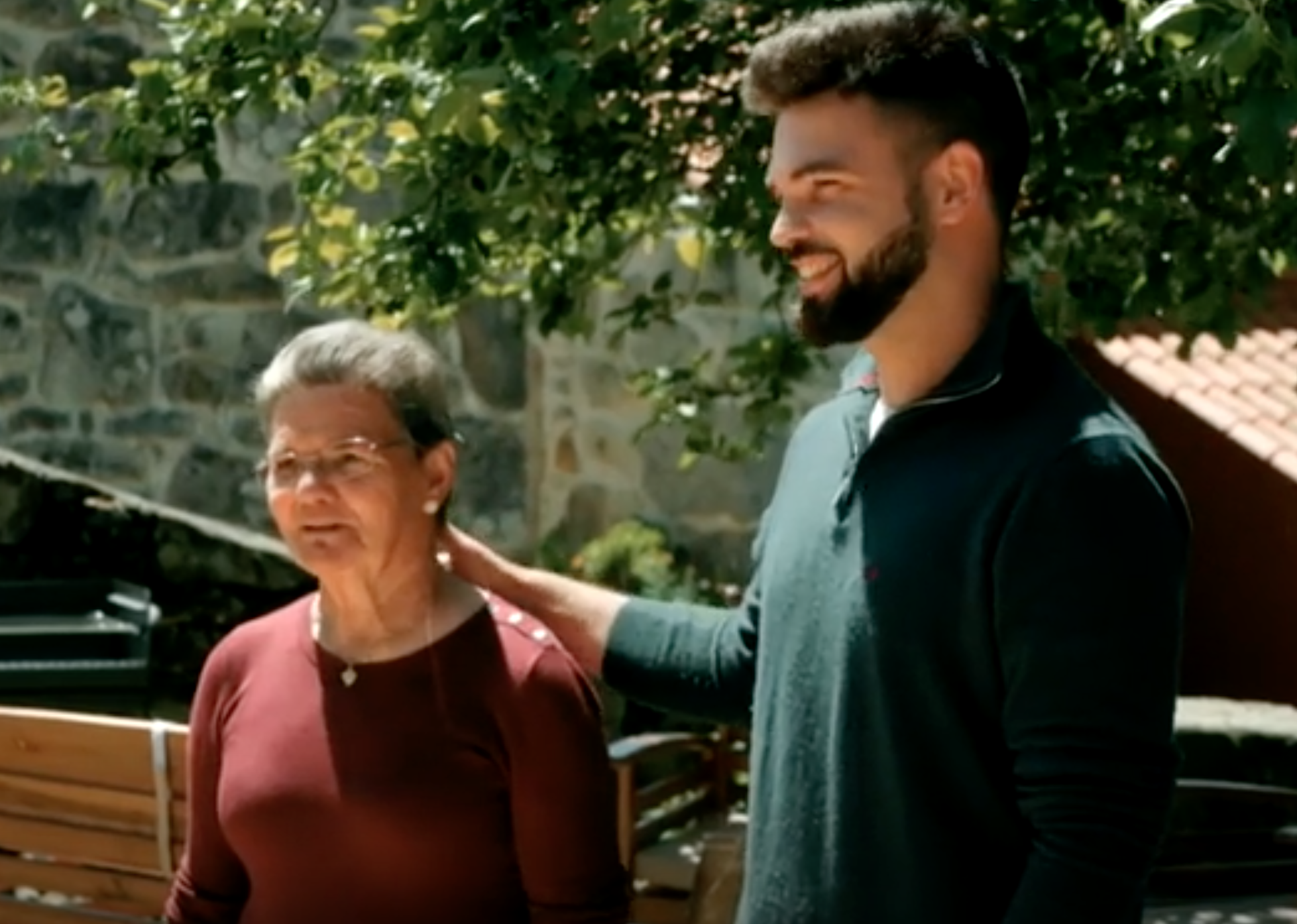 Avó de agricultor da SIC sobre pretendentes do neto. “Vão-se engadanhar uns com os outros”