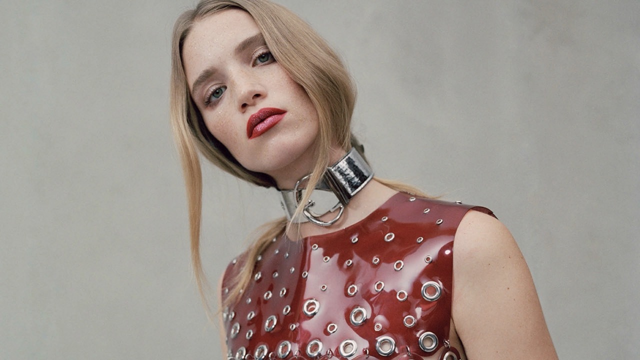 A maquilhagem da Paco Rabanne já chegou à Sephora. 10 produtos que queremos mesmo experimentar