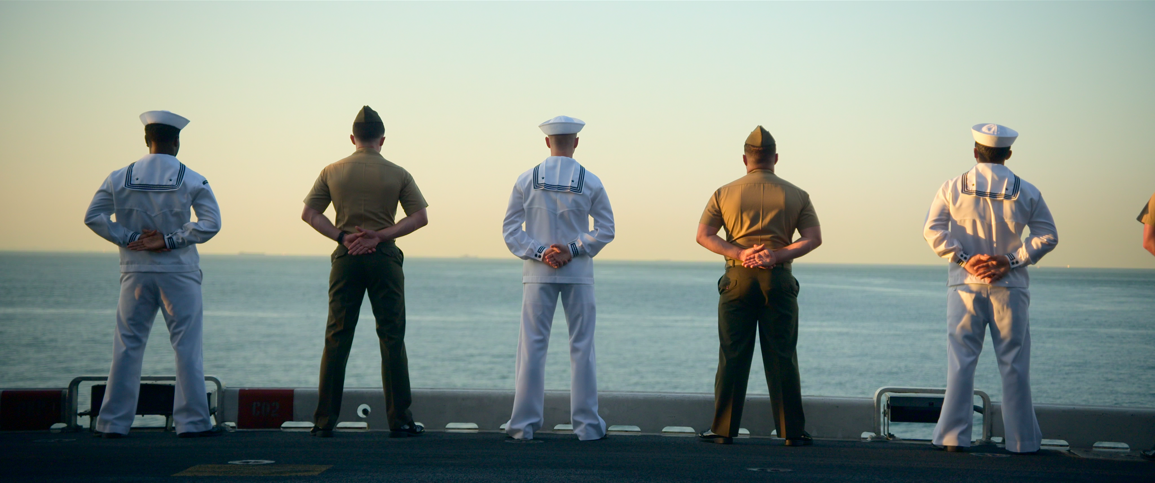 “Marines”. Série de sucesso da Netflix segue fuzileiros dos EUA em missões impossíveis e saudades de casa