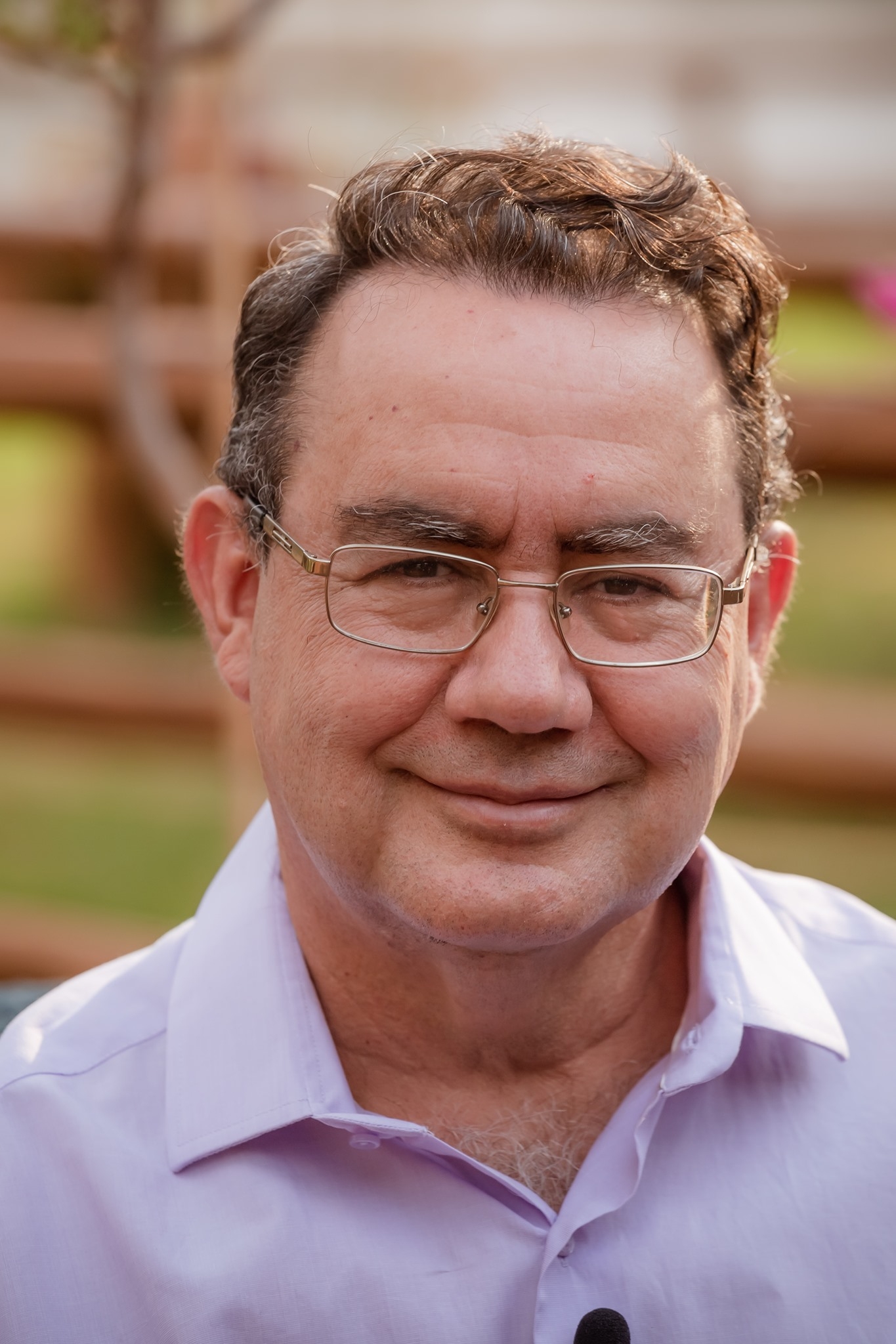 Psiquiatra alerta para estímulos em crianças e compara uso de smartphones à dependência de drogas