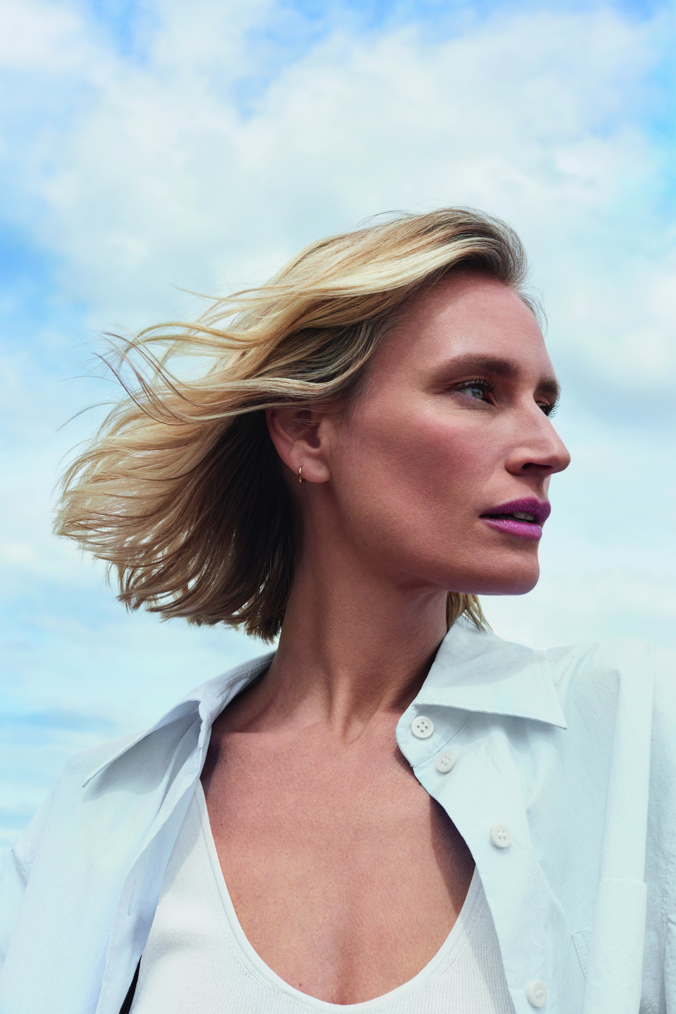 Consiga uma pele mais luminosa, firme e regenerada em 72 horas com este sérum premiado Top Beleza 2024