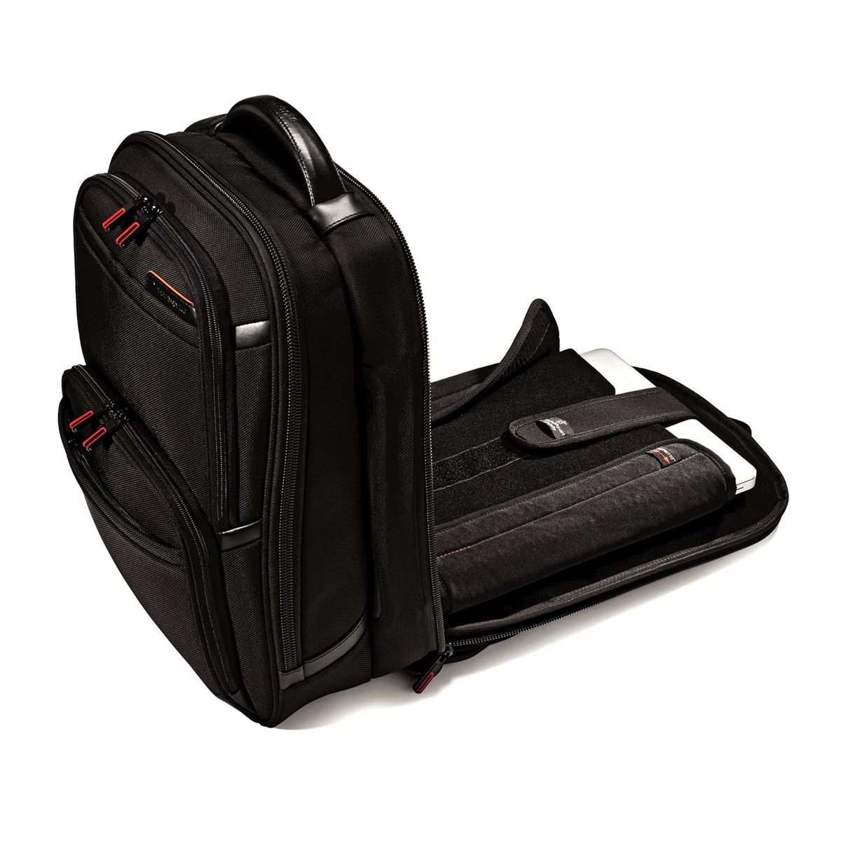 Sondagem “Big Brother”: Leitores da MAGG não deixam dúvidas sobre quem querem expulsar do jogo