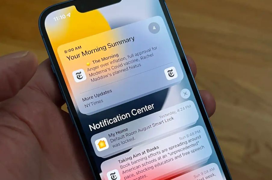 Apple vai passar a informar sempre que notificações tenham conteúdo criado por IA